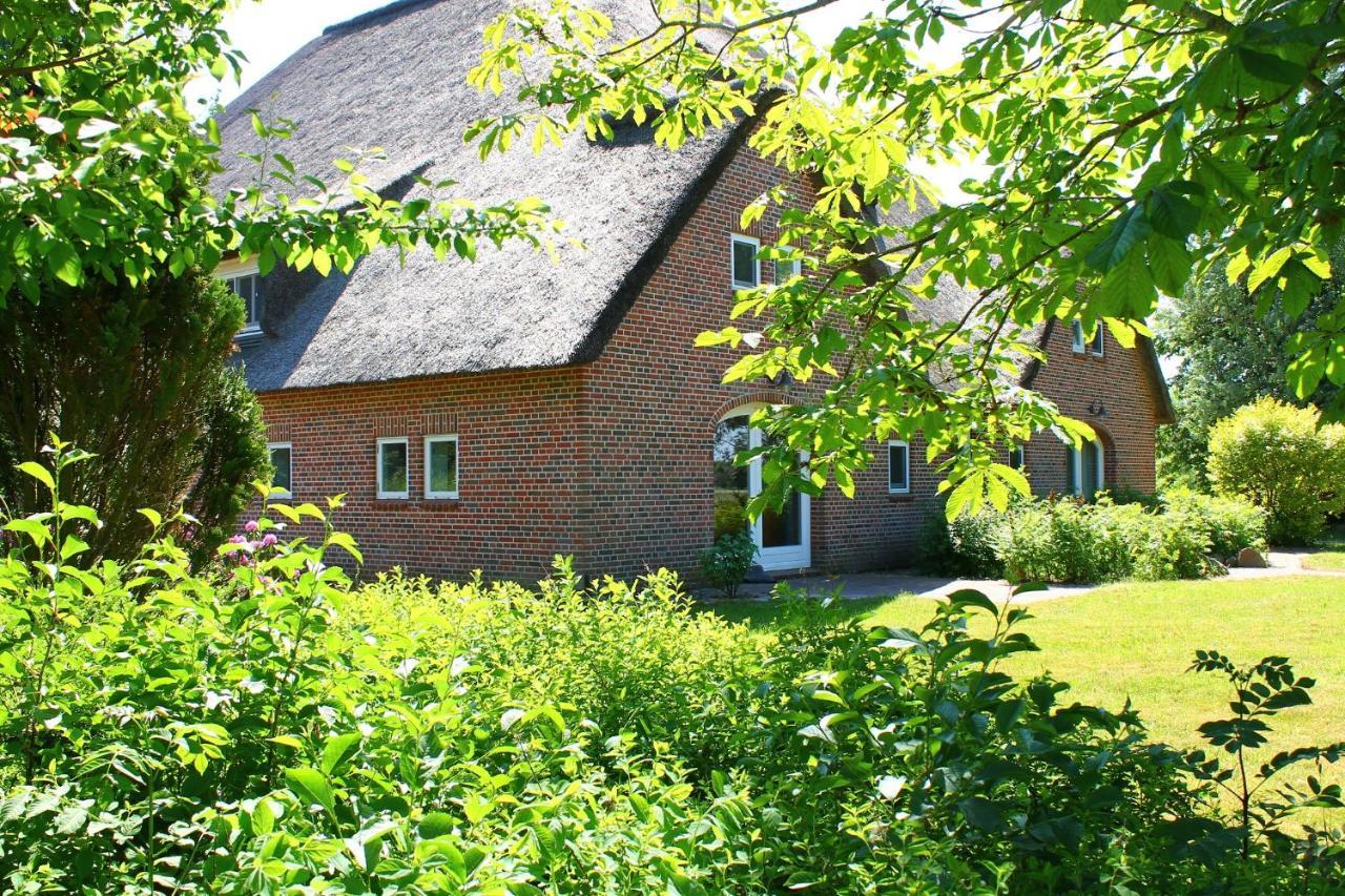 Ferienwohnung 1 Im Boehler Haubarg Санкт Петер-Ординг Екстериор снимка
