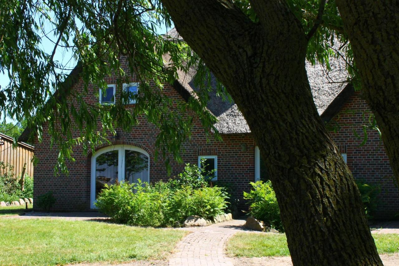 Ferienwohnung 1 Im Boehler Haubarg Санкт Петер-Ординг Екстериор снимка